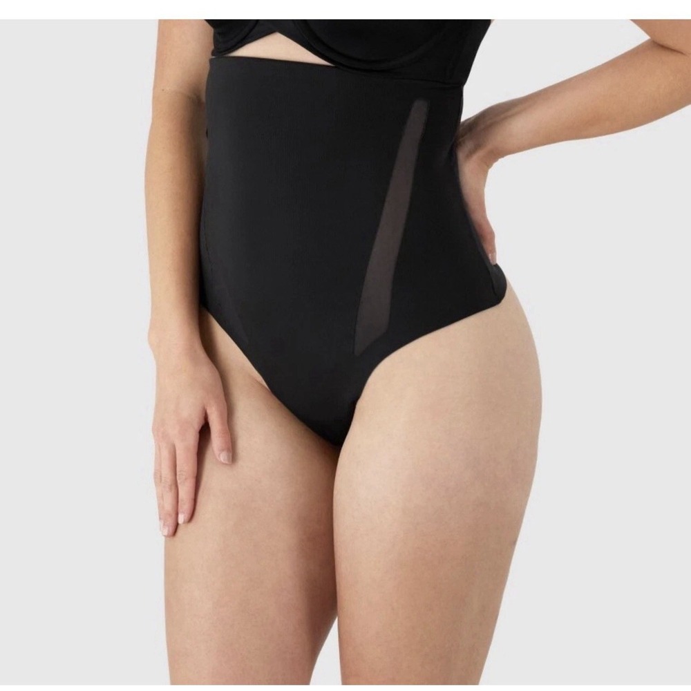 NEW Maidenform Shapewear Extra Firm Shaping Thong SES200 Black Women's Medium